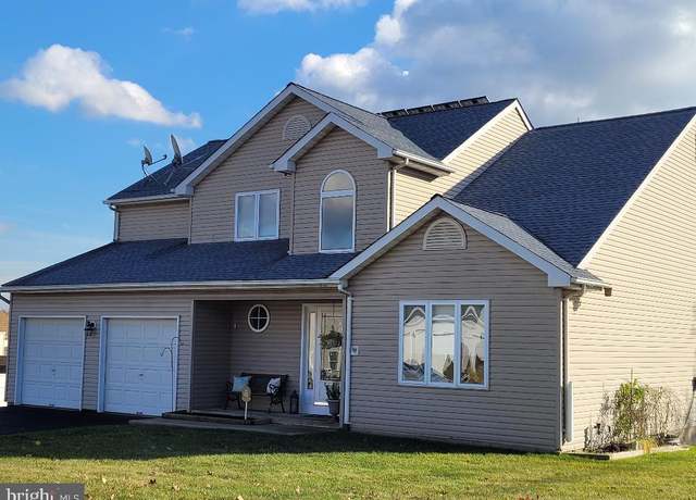 Property at 3 Samuel Dr, South River, NJ 08882, 4 beds, 2.5 baths
