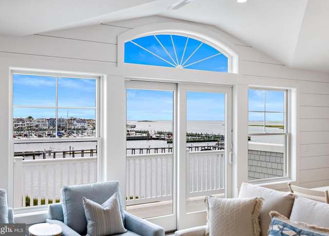 Property at 2600 Long Beach Blvd #4, Long Beach Township, NJ 08008, 2 beds, 2.5 baths