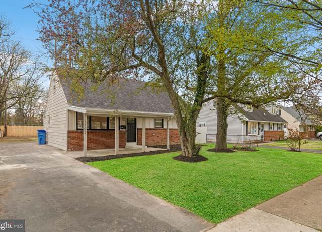 Property at 1102 Nancy Dr, Croydon, PA 19021, 4 beds, 2 baths