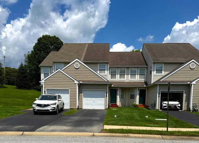 Property at 348 Gavin Dr, Coatesville, PA 19320, 3 beds, 2.5 baths