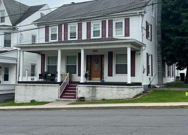 Property at 718 W Pine St, Shamokin, PA 17872, 4 beds, 2.5 baths