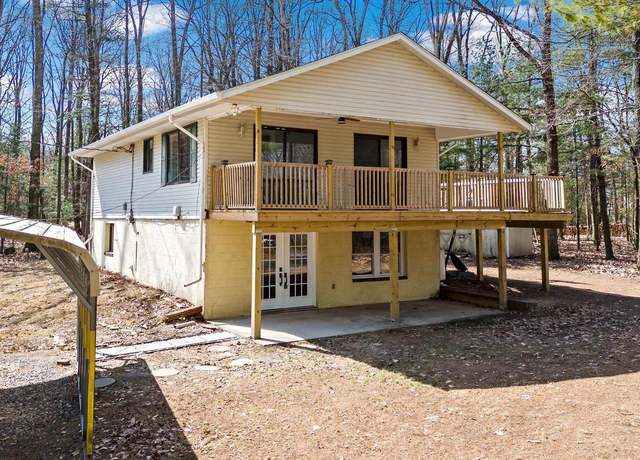 Property at 2561 W Wagonwheel Dr, Auburn, PA 17922, 4 beds, 2 baths