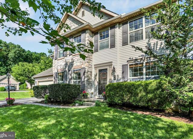 Property at 64 S 3rd St, New Freedom, PA 17349, 4 beds, 2.5 baths