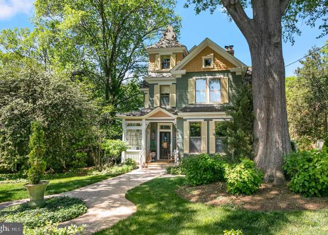Property at 1506 N Nicholas St, Arlington, VA 22205, 4 beds, 2.5 baths