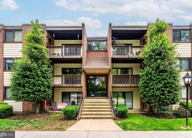 Property at 10723 West Dr #303, Fairfax, VA 22030, 2 beds, 1 bath