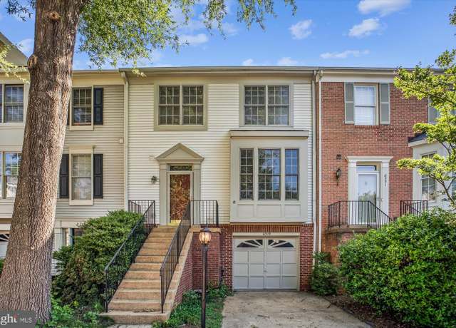 Property at 6319 Franconia Commons Dr, Alexandria, VA 22310, 3 beds, 2.5 baths