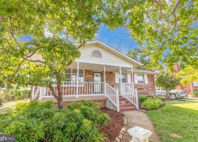 Property at 6925 Ruskin St, Springfield, VA 22150, 4 beds, 3 baths