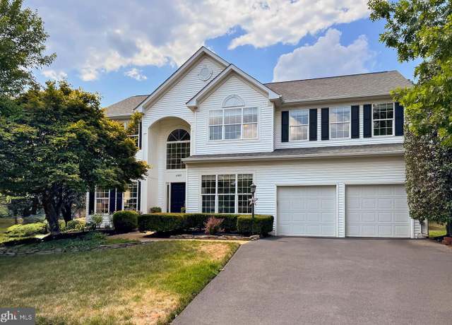 Property at 43820 Laurel Ridge Dr, Ashburn, VA 20147, 5 beds, 3.5 baths