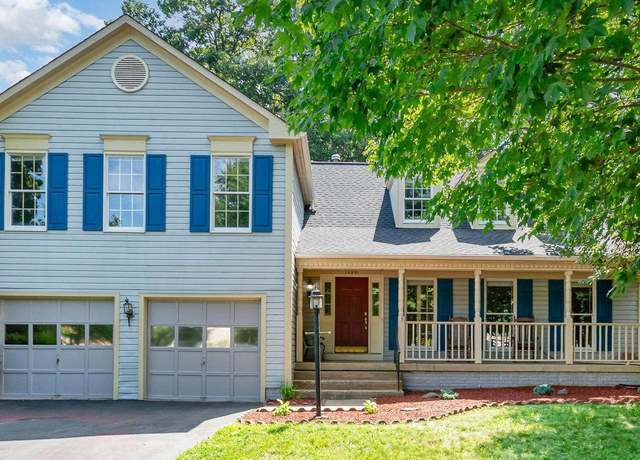 Property at 14591 Estate Dr, Woodbridge, VA 22193, 5 beds, 3.5 baths