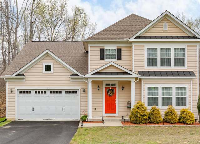 Property at 128 Livingwood Ct, Fredericksburg, VA 22405, 4 beds, 2.5 baths
