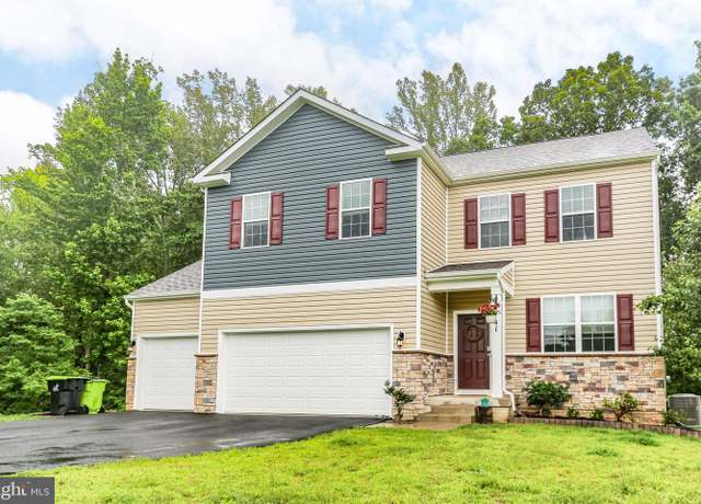 Property at 141 Livingwood Ct, Fredericksburg, VA 22405, 4 beds, 2.5 baths