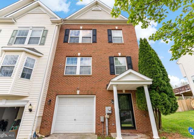 Property at 156 Raphael Ct, Martinsburg, WV 25403, 3 beds, 2.5 baths