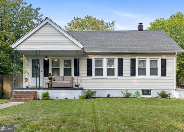 Property at 30 Robert Rd, New Castle, DE 19720, 3 beds, 1 bath