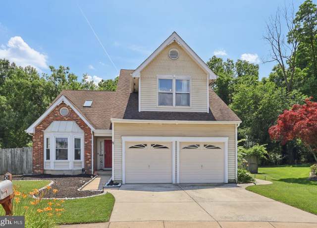 Property at 8 Conover Ct, Mount Laurel, NJ 08054, 4 beds, 2.5 baths
