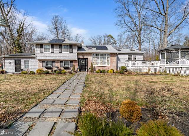 Property at 2708 Sunset Ave, Williamstown, NJ 08094, 4 beds, 3 baths