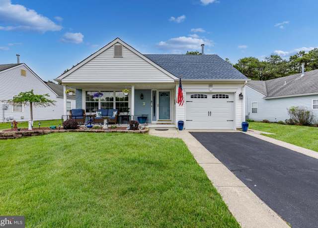 Property at 1 Sophia Ct, Toms River, NJ 08757, 2 beds, 2 baths