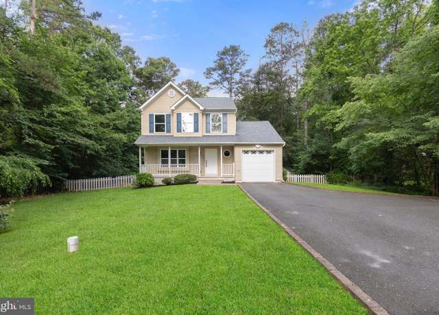 Property at 10 Postal Rd, Cream Ridge, NJ 08514, 3 beds, 2.5 baths