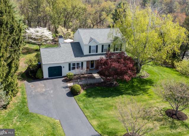 Property at 420 Trotters Way, Coatesville, PA 19320, 3 beds, 2.5 baths