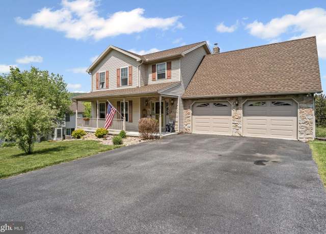 Property at 236 Ridgeview Dr, Marysville, PA 17053, 4 beds, 2.5 baths