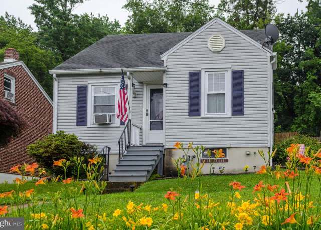 Property at 556 Hillcrest Rd, York, PA 17403, 3 beds, 1 bath