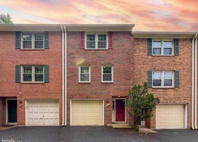 Property at 6861 Washington Blvd, Arlington, VA 22213, 2 beds, 2.5 baths