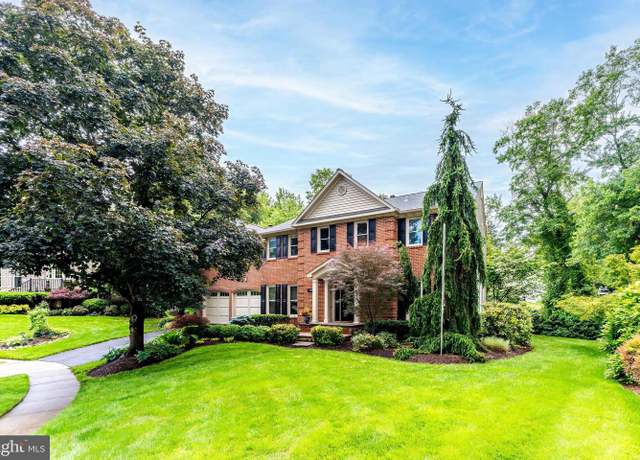 Property at 1655 Hunting Ridge Ct, Mclean, VA 22101, 4 beds, 4.5 baths