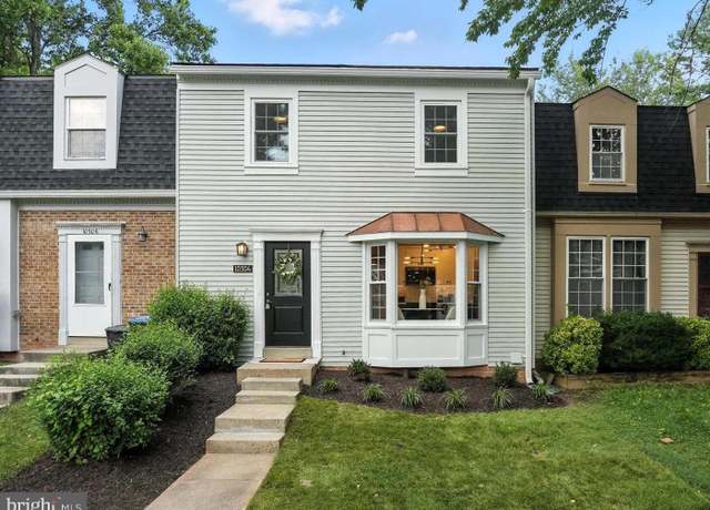 Property at 10304 Mockingbird Pond Ct, Burke, VA 22015, 3 beds, 3.5 baths