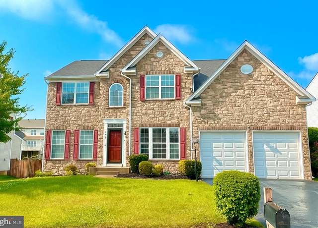 Property at 16331 Eagle Flight Cir, Woodbridge, VA 22191, 4 beds, 3.5 baths