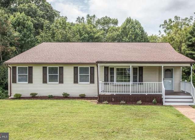 Property at 10696 Moore Dr, Manassas, VA 20111, 5 beds, 3 baths