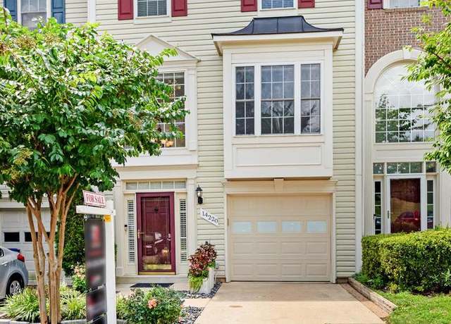 Property at 14220 Madrigal Dr, Woodbridge, VA 22193, 3 beds, 2.5 baths