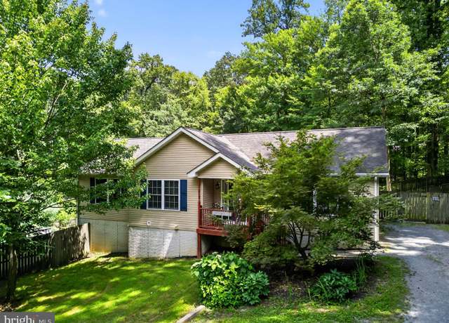 Property at 1396 Johnnycake Ln, Harpers Ferry, WV 25425, 3 beds, 3 baths
