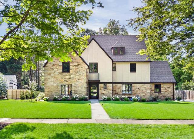 Property at 909 Augusta Rd, Wilmington, DE 19807, 6 beds, 4.5 baths