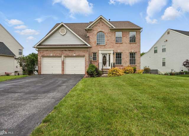 Property at 8219 Selwin Ct, Baltimore, MD 21237, 4 beds, 3 baths
