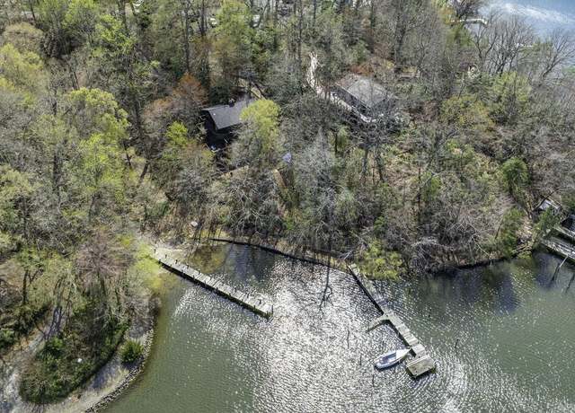 Property at 235 Calvert Dr, Lusby, MD 20657, 3 beds, 4 baths