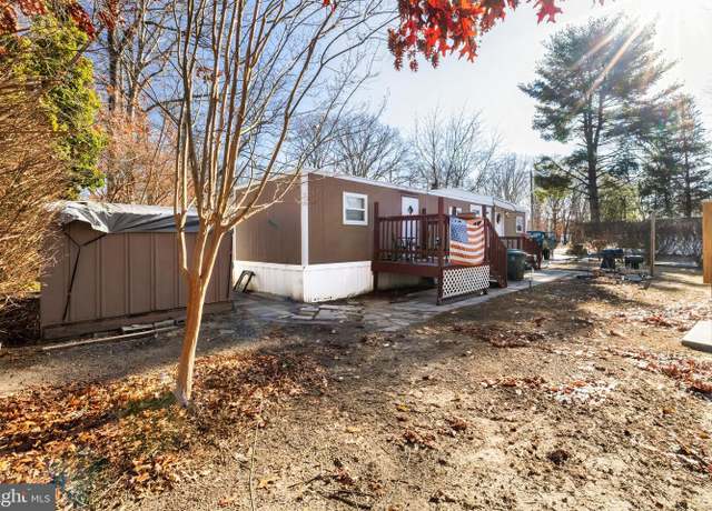 Property at 203 Maryland Ave, Williamstown, NJ 08094, 2 beds, 1 bath