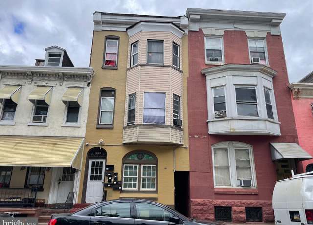 Property at 939 Franklin St, Reading, PA 19602, 3 beds