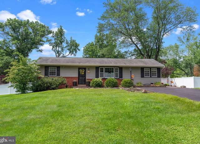 Property at 2256 Patty Ln, Warrington, PA 18976, 3 beds, 2 baths