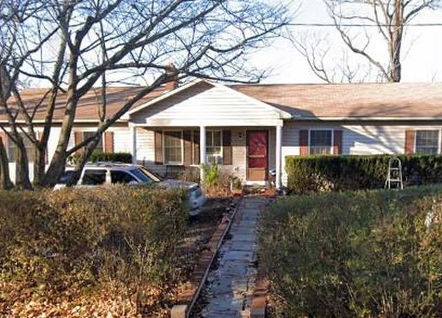 Property at 321 Central Ave, Malvern, PA 19355, 5 beds, 2 baths