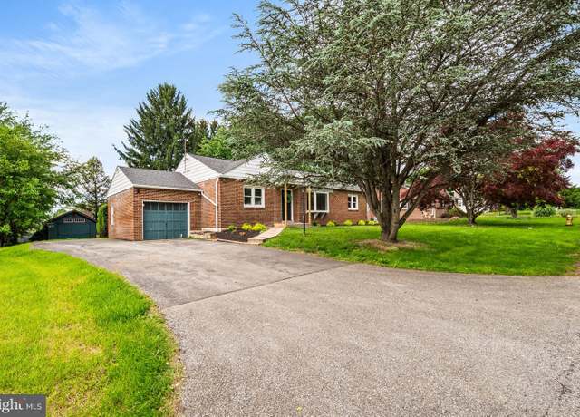 Property at 1508 Robin Rd, Coatesville, PA 19320, 3 beds, 1.5 baths