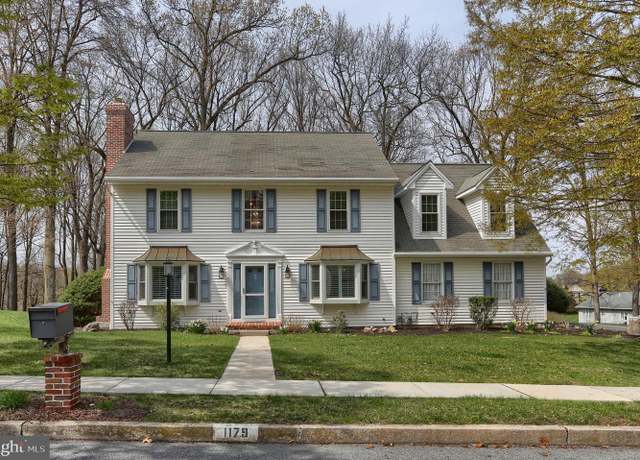 Property at 1179 Jill Dr, Hummelstown, PA 17036, 4 beds, 2.5 baths