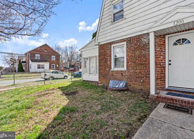 Property at 1200 Pine Ln, Chester, PA 19013, 3 beds, 1 bath