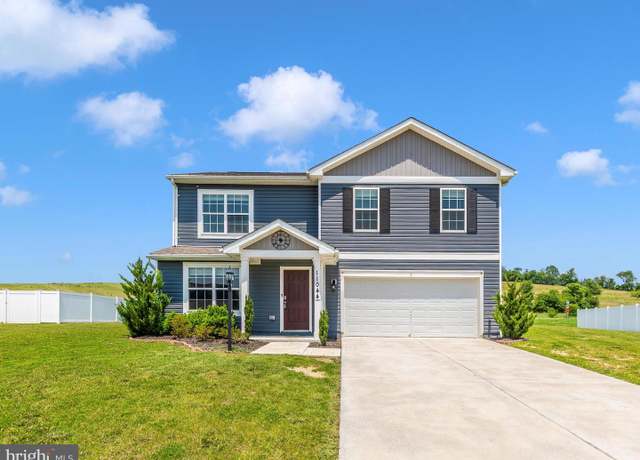 Property at 11044 Cross Fields Dr, Waynesboro, PA 17268, 4 beds, 2.5 baths