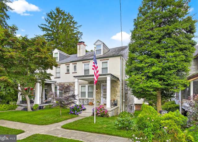 Property at 7 Parkside Ave, Lancaster, PA 17602, 4 beds, 1.5 baths