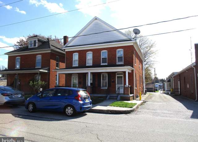Property at 589 Mcallister St, Hanover, PA 17331, 3 beds, 1 bath