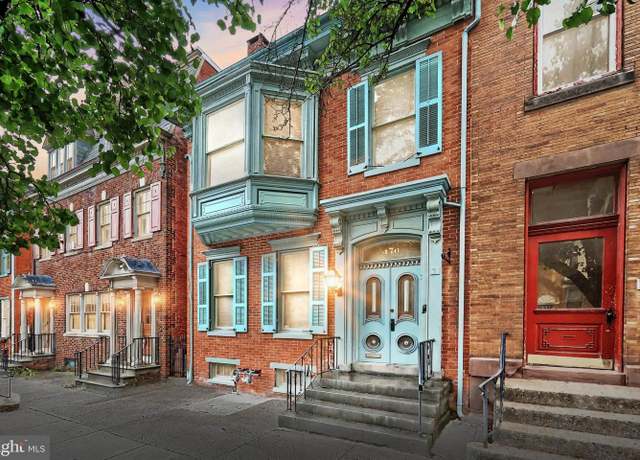 Property at 476 W Market St, York, PA 17401, 4 beds, 2 baths