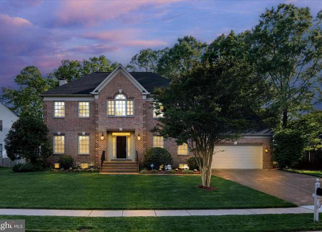 Property at 5800 Westchester St, Alexandria, VA 22310, 4 beds, 3.5 baths