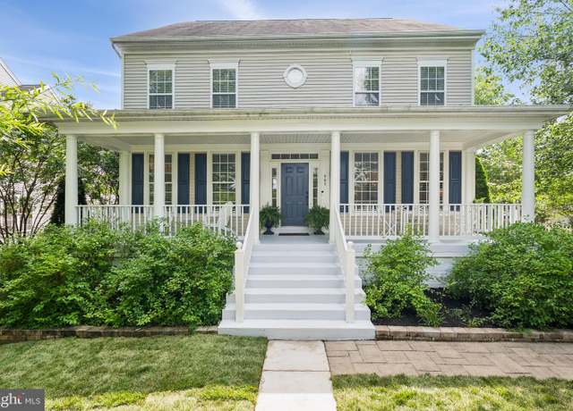 Property at 485 Spring St, Herndon, VA 20170, 4 beds, 5.5 baths