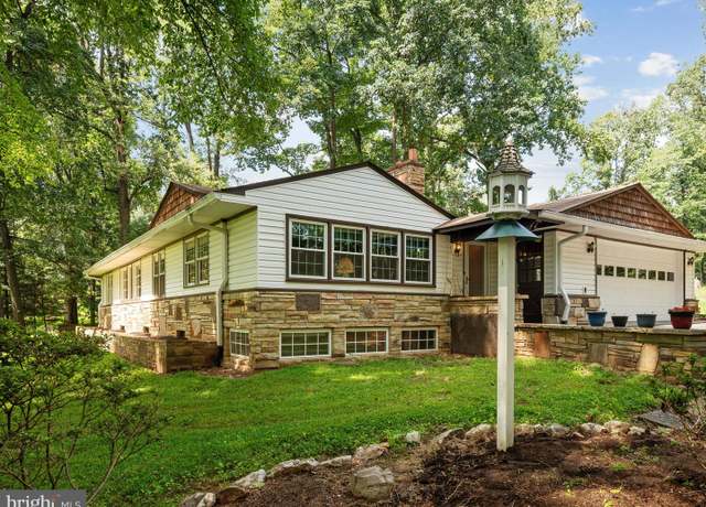 Property at 40240 Braddock Rd, Aldie, VA 20105, 3 beds, 2.5 baths
