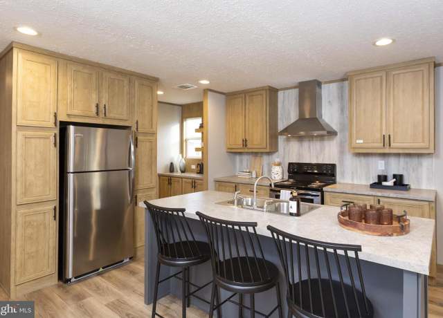 Property at 15397 Knights Ct, Gordonsville, VA 22942, 2 beds, 2 baths