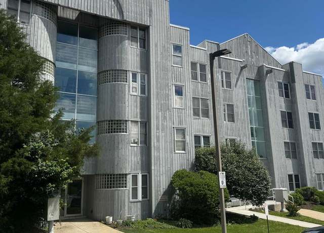 Property at 5215 Le Parc Dr #7, Wilmington, DE 19809, 2 beds, 2 baths